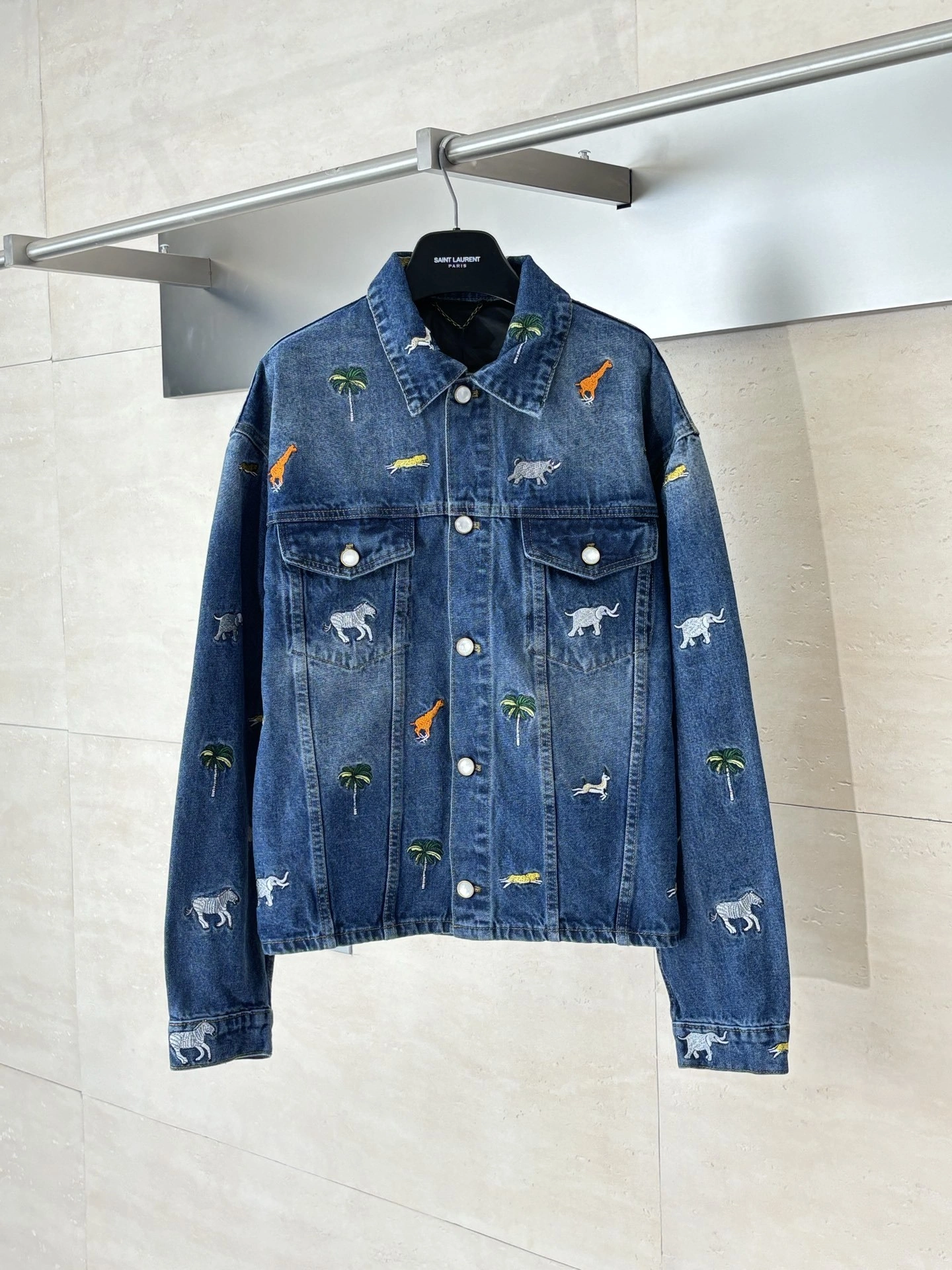 wg.luxury-- 8V embroidery item: E-F114I2824